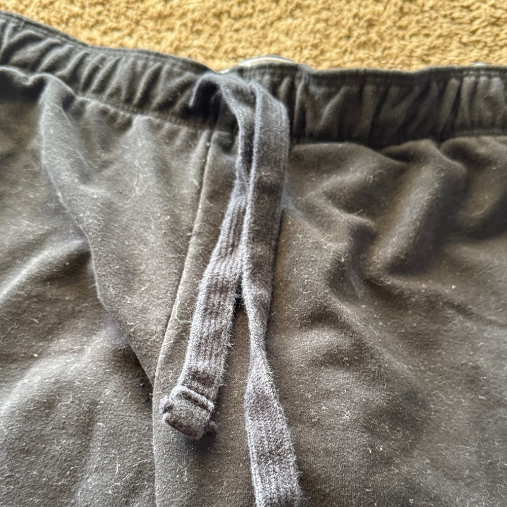 Victoria secret joggers - Picture 3 of 4